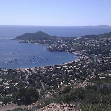 Cap Esterel Village : 2 Pieces Rez De Jardin Centre P1 -281la Διαμέρισμα Saint-Raphaël